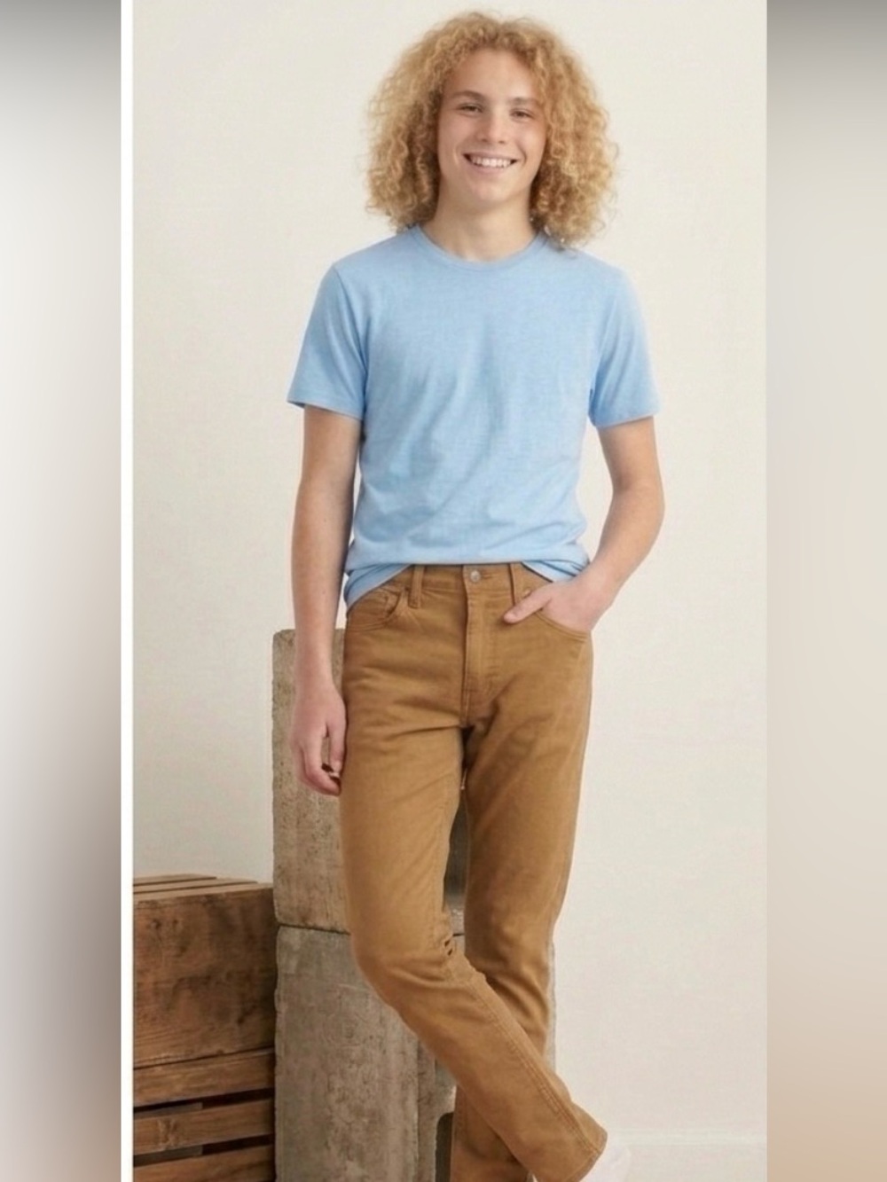 Levi's 502 Straight Fit Jeans in Brown W29 x L32